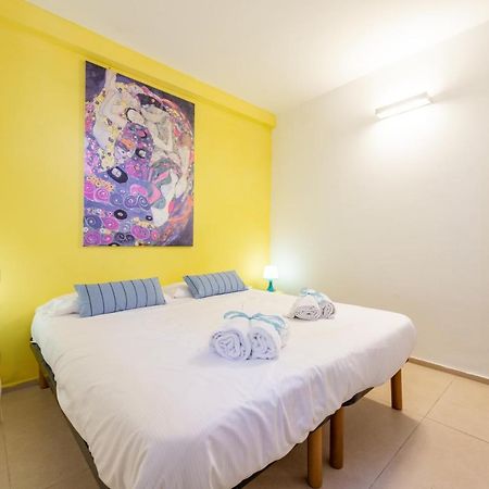 Casalmare Apartments One Step From The Sea โมลา ดิ บารี ภายนอก รูปภาพ